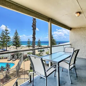 Apartment Scarborough Beach Front - Shell Seven, Perth